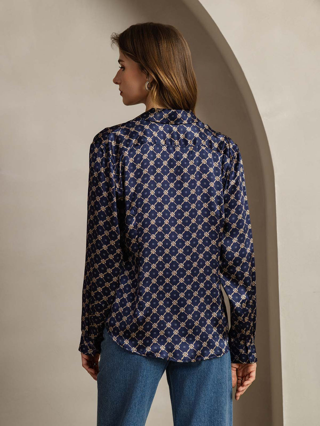 19Momme Silk Long Sleeve Lapel Collar Women's Shirt with Button Up Design