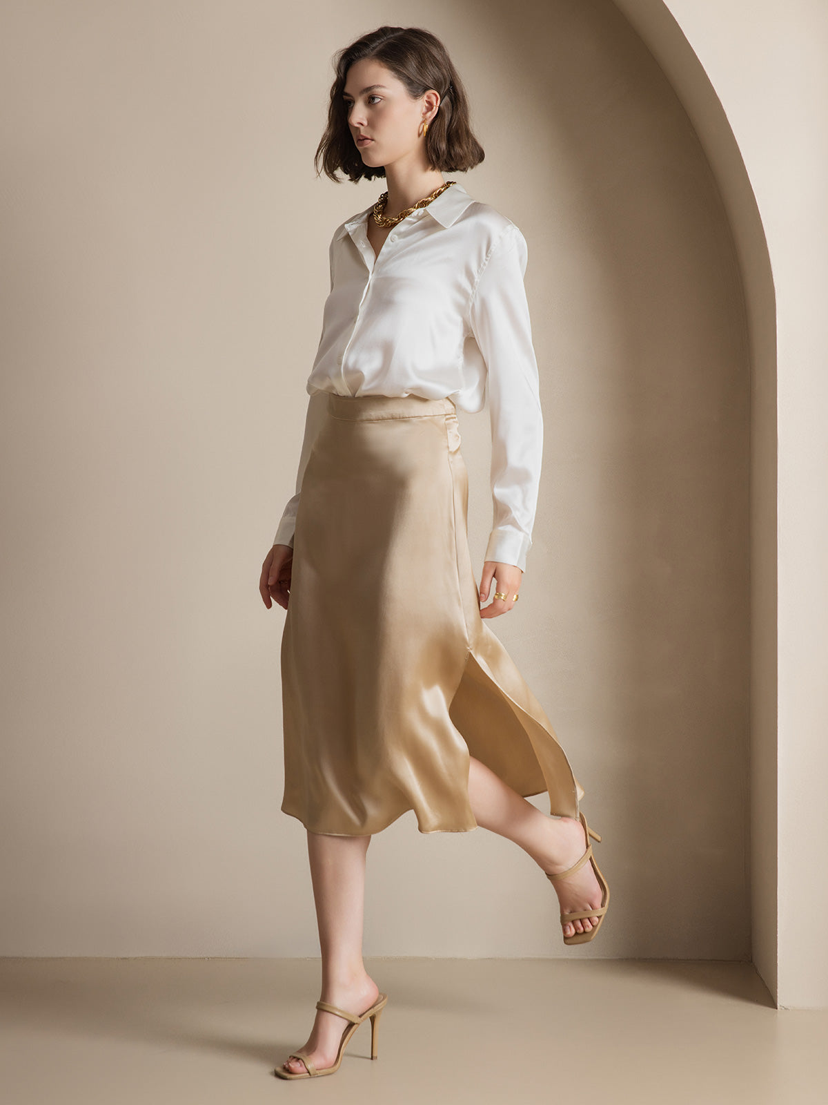 19Momme Silk Long Sleeve Lapel Collar Women's Shirt with Button Up Design