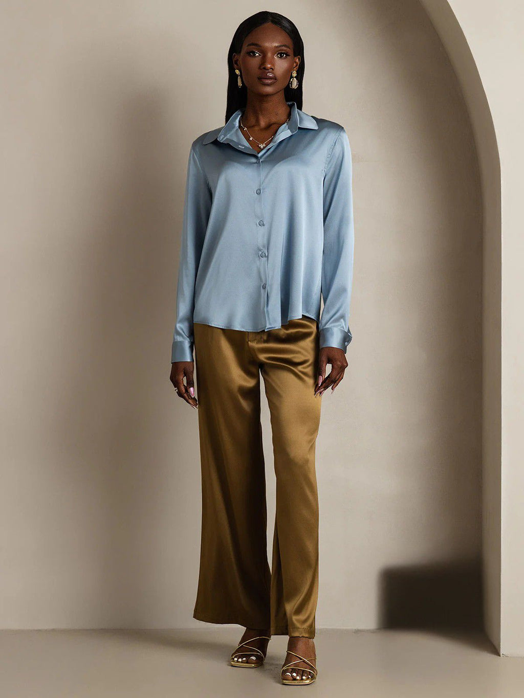 19Momme Silk Long Sleeve Lapel Collar Women's Shirt with Button Up Design