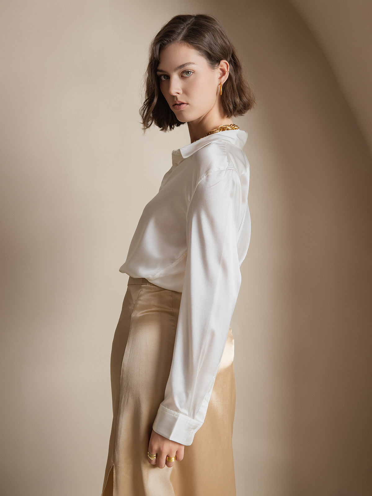 19Momme Silk Long Sleeve Lapel Collar Women's Shirt with Button Up Design