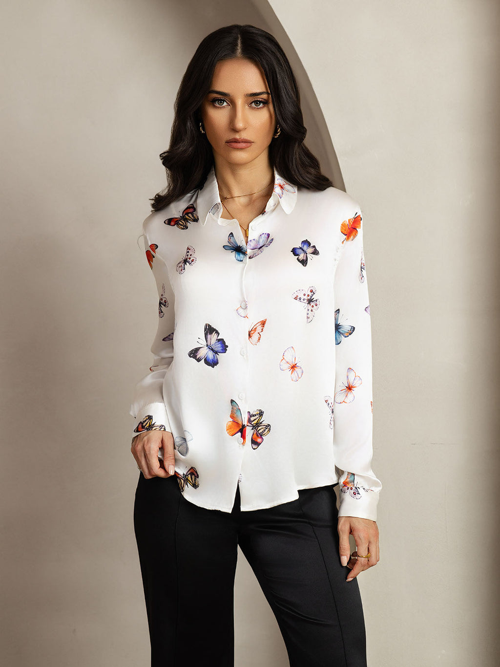 19Momme Silk Long Sleeve Lapel Collar Women's Shirt with Button Up Design