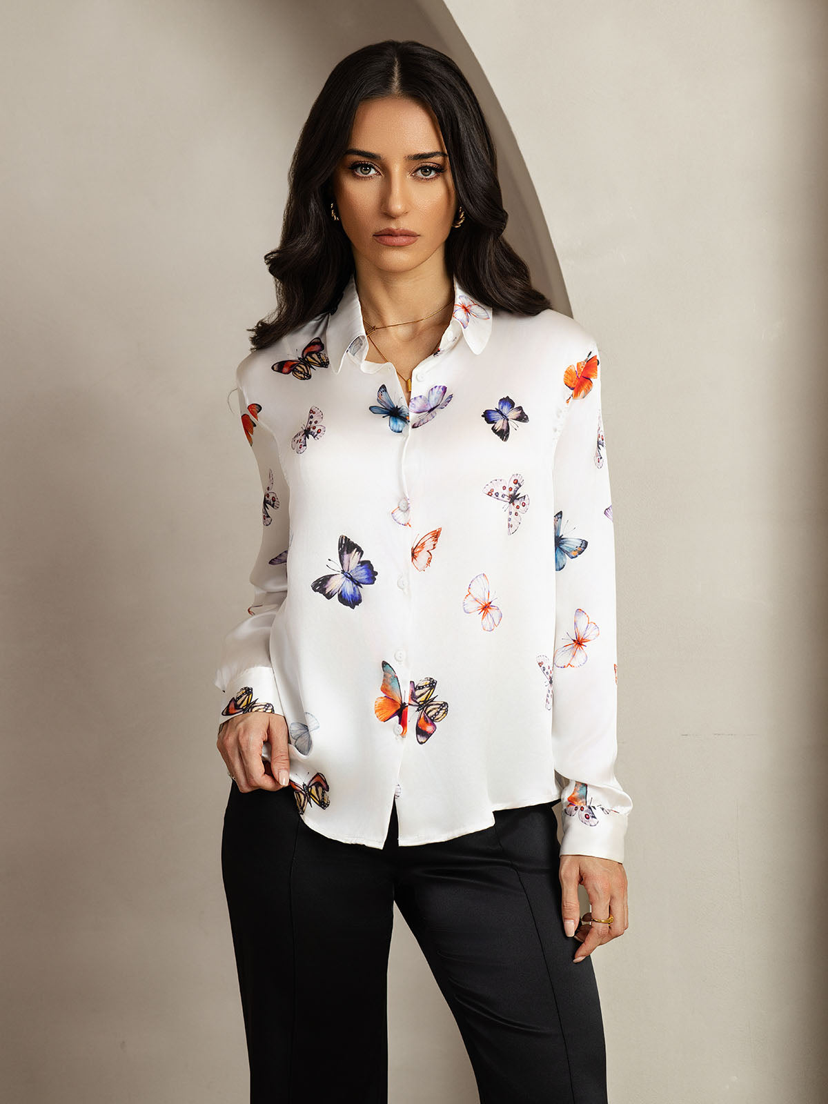 19Momme Silk Long Sleeve Lapel Collar Women's Shirt with Button Up Design