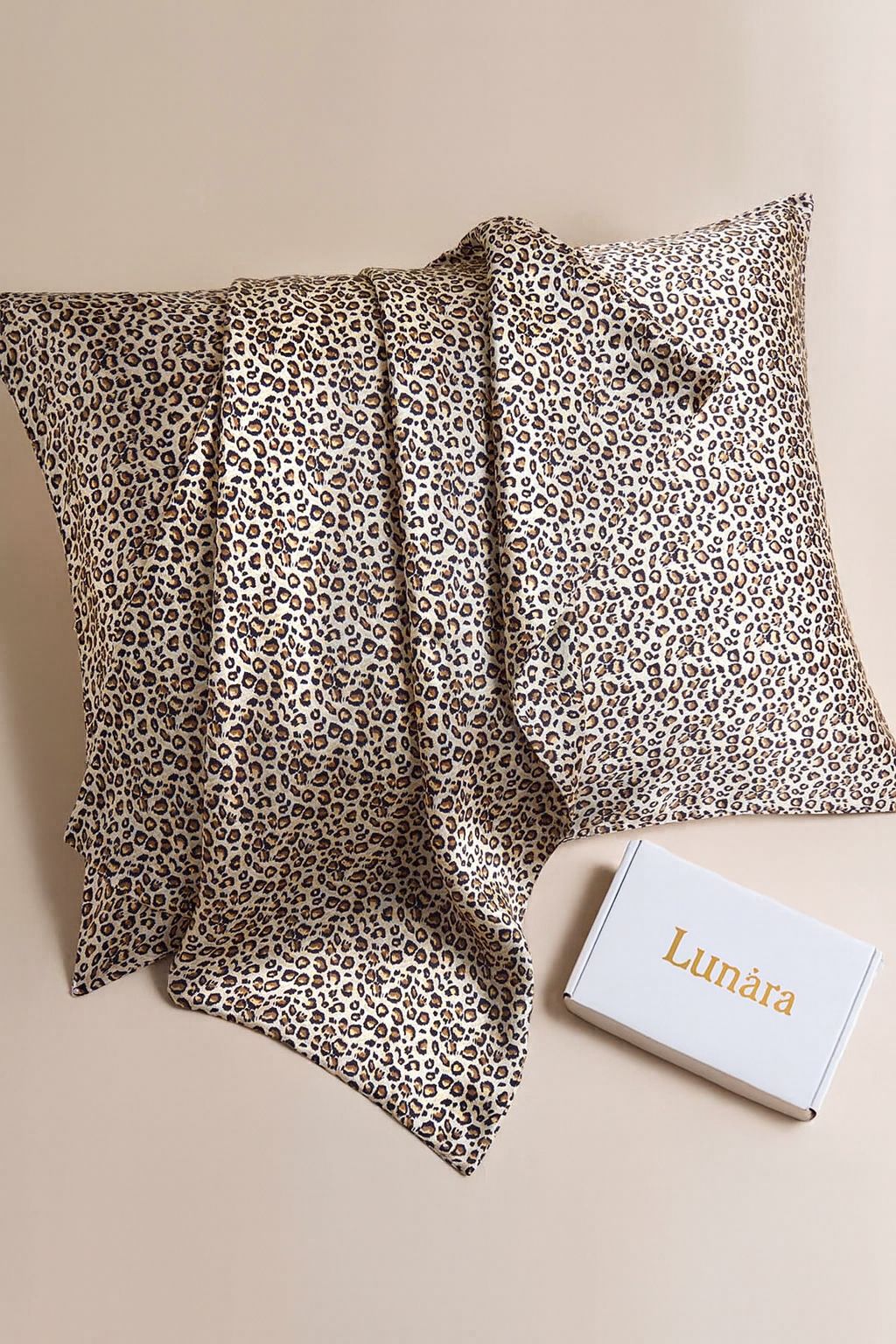 Leopard Silk Nights 19momme