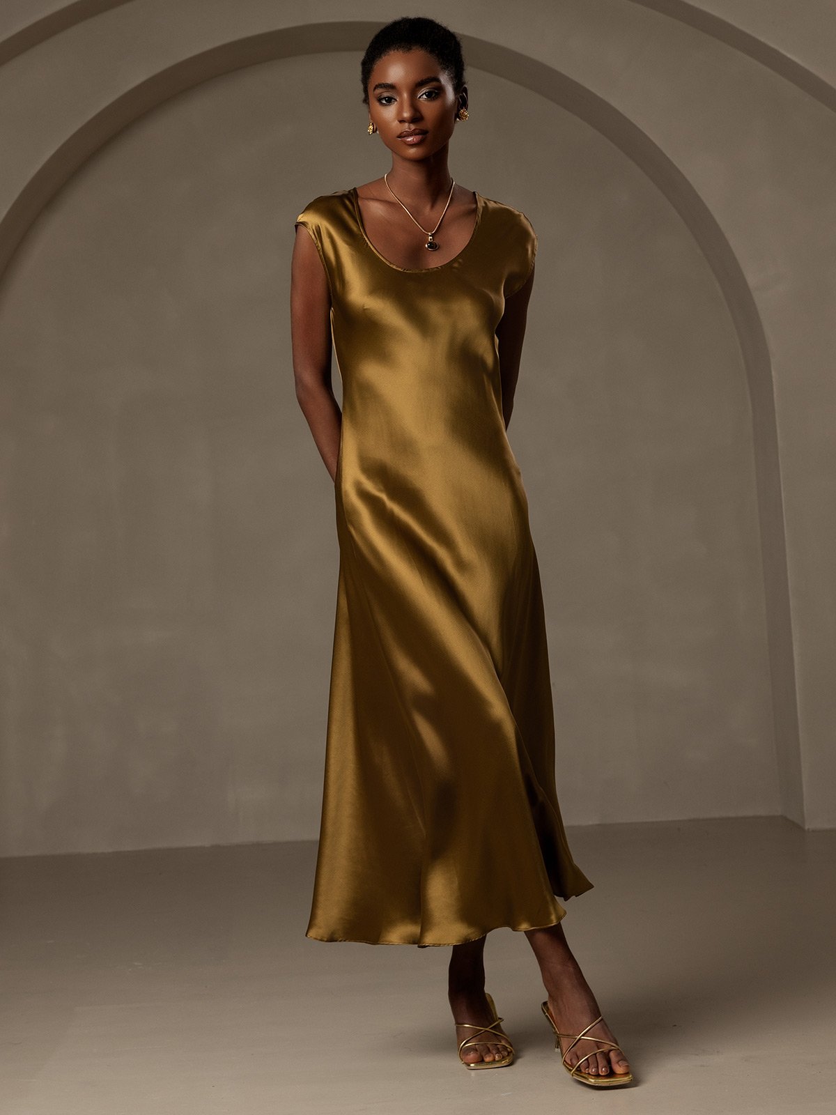 Luminous Silk Flow