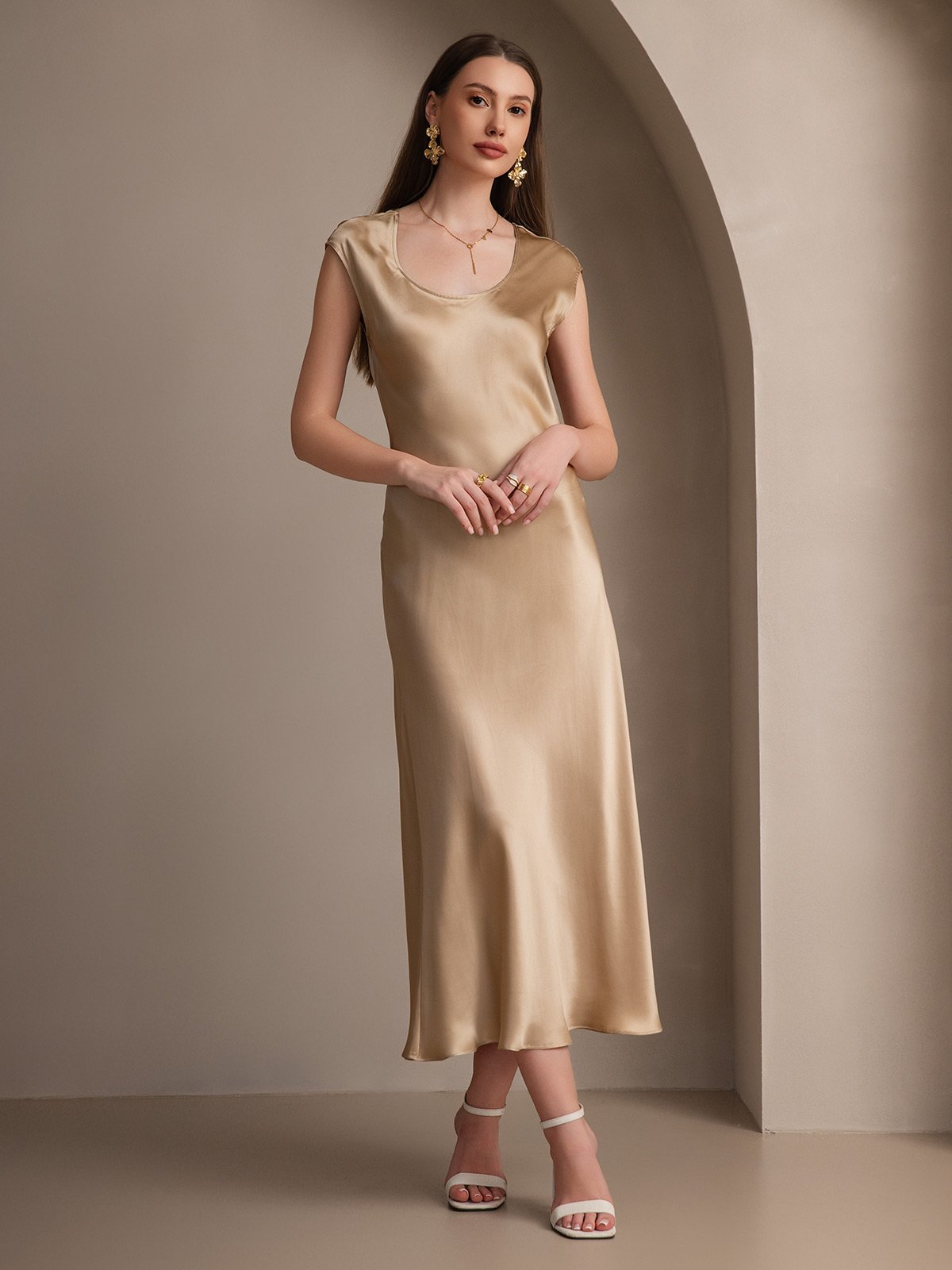 Luminous Silk Flow