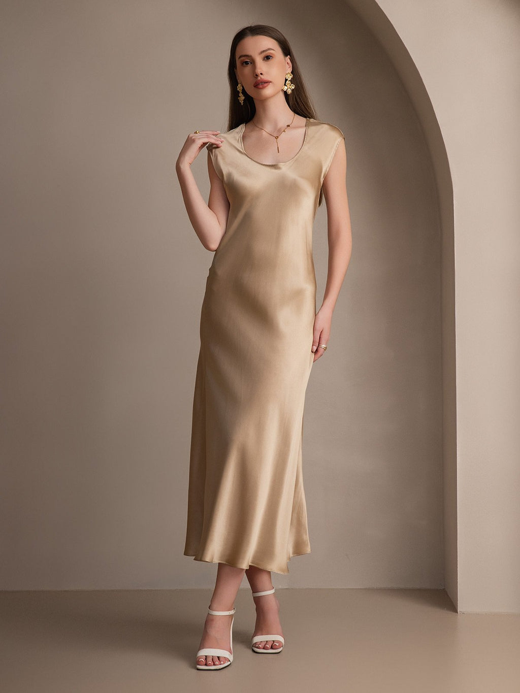 Luminous Silk Flow