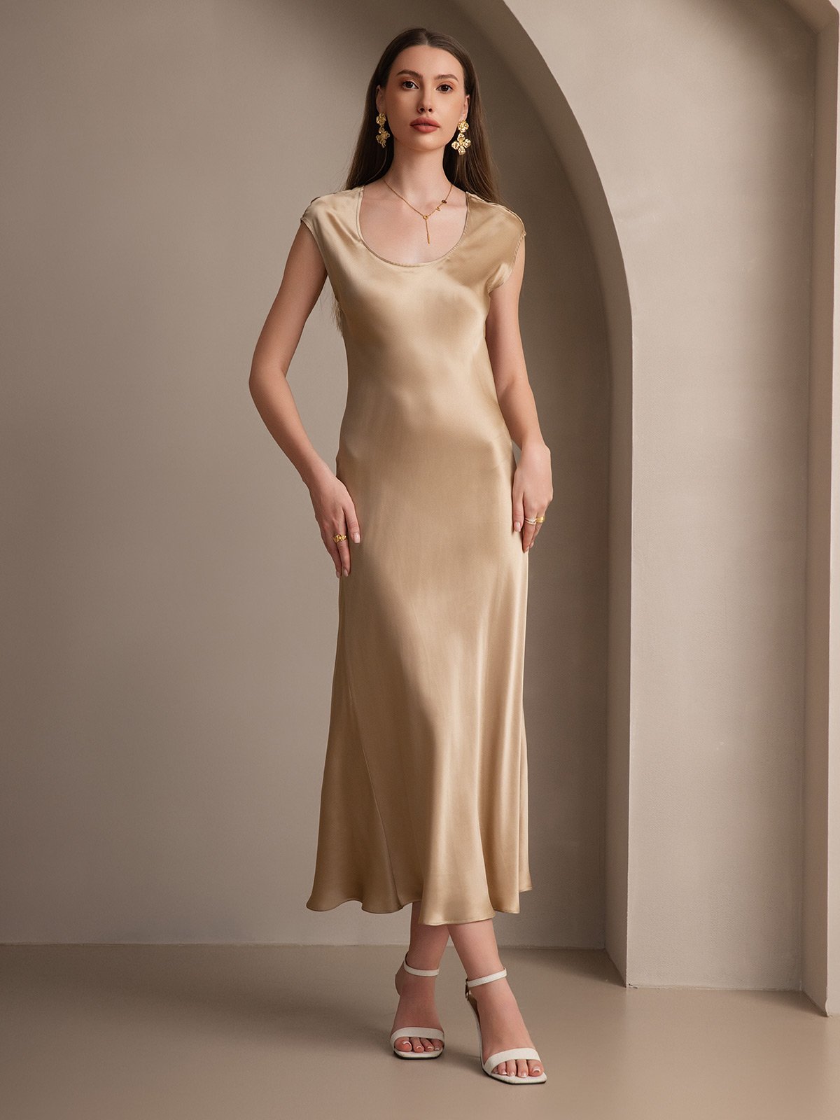 Luminous Silk Flow