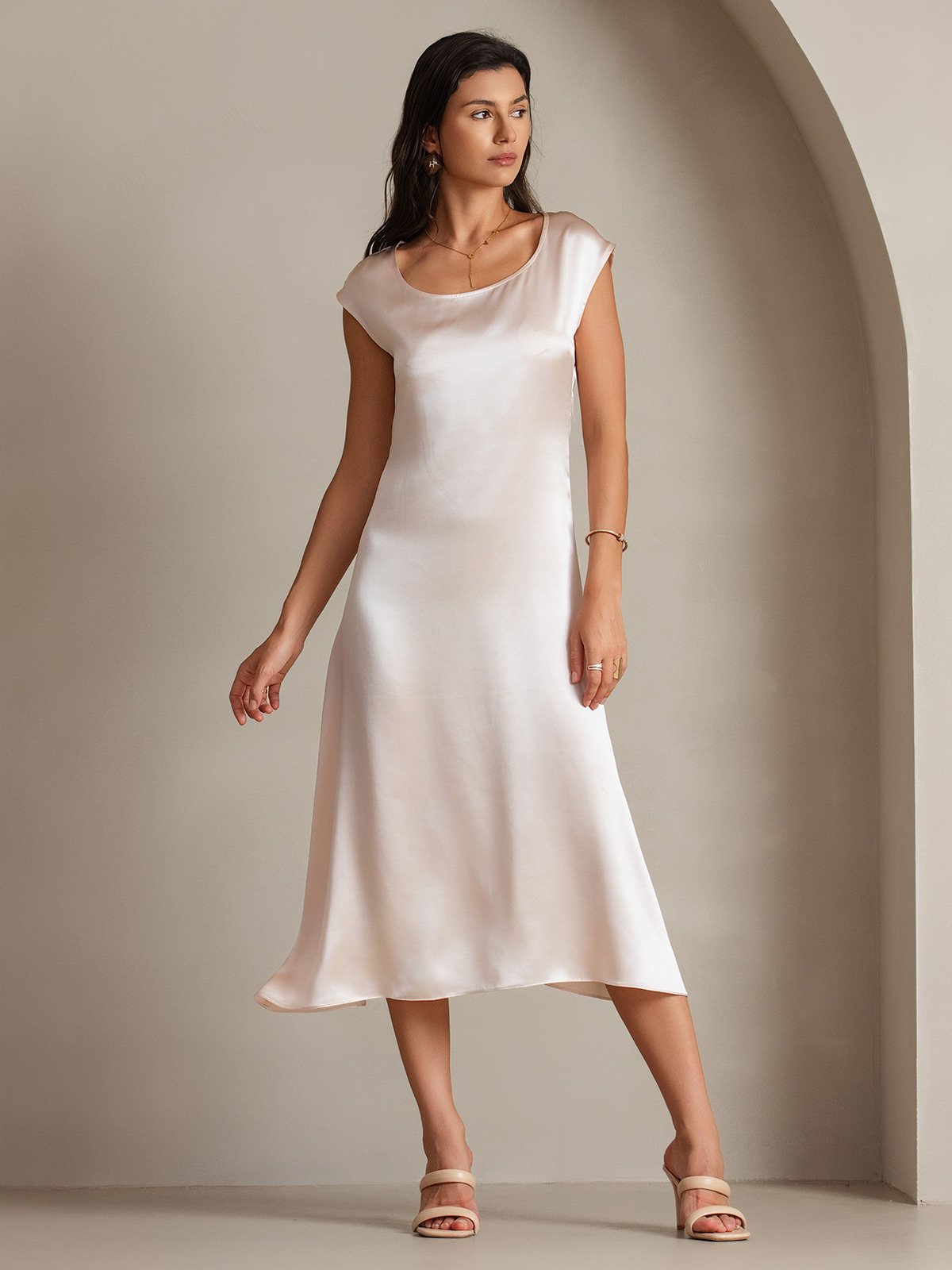 Luminous Silk Flow