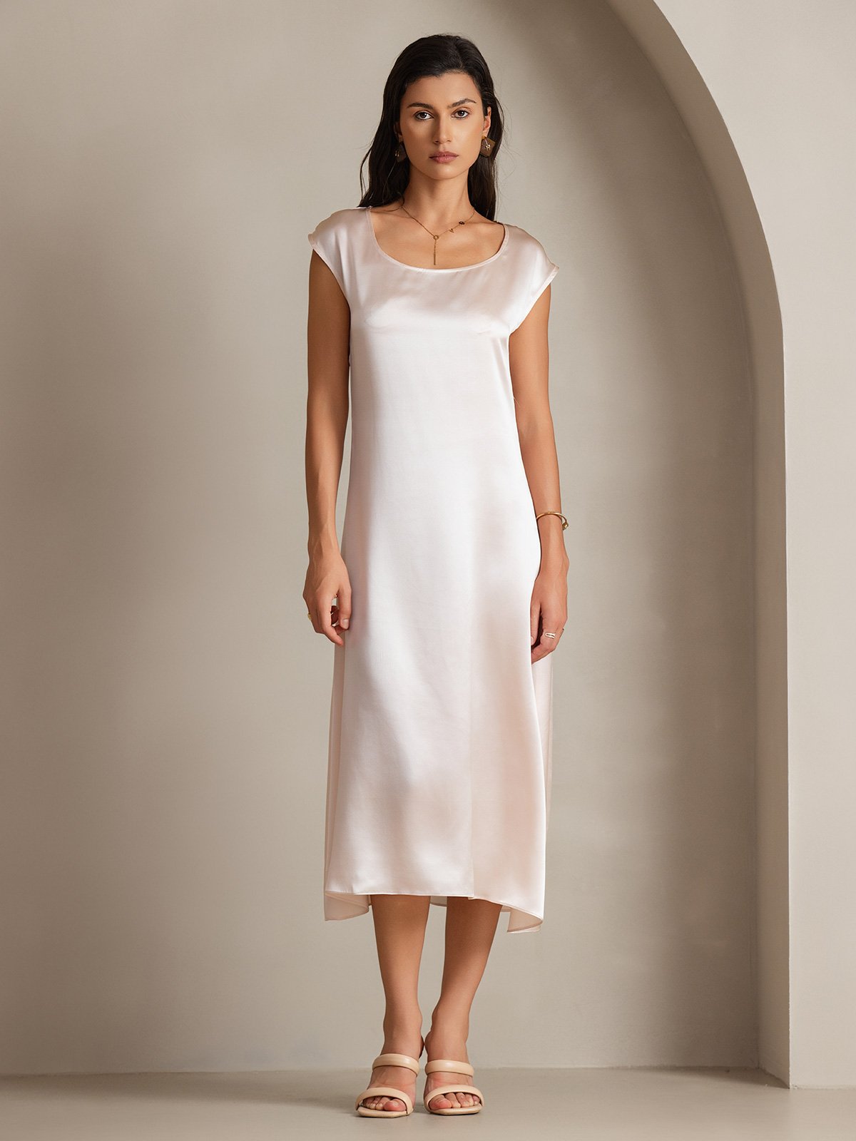 Luminous Silk Flow