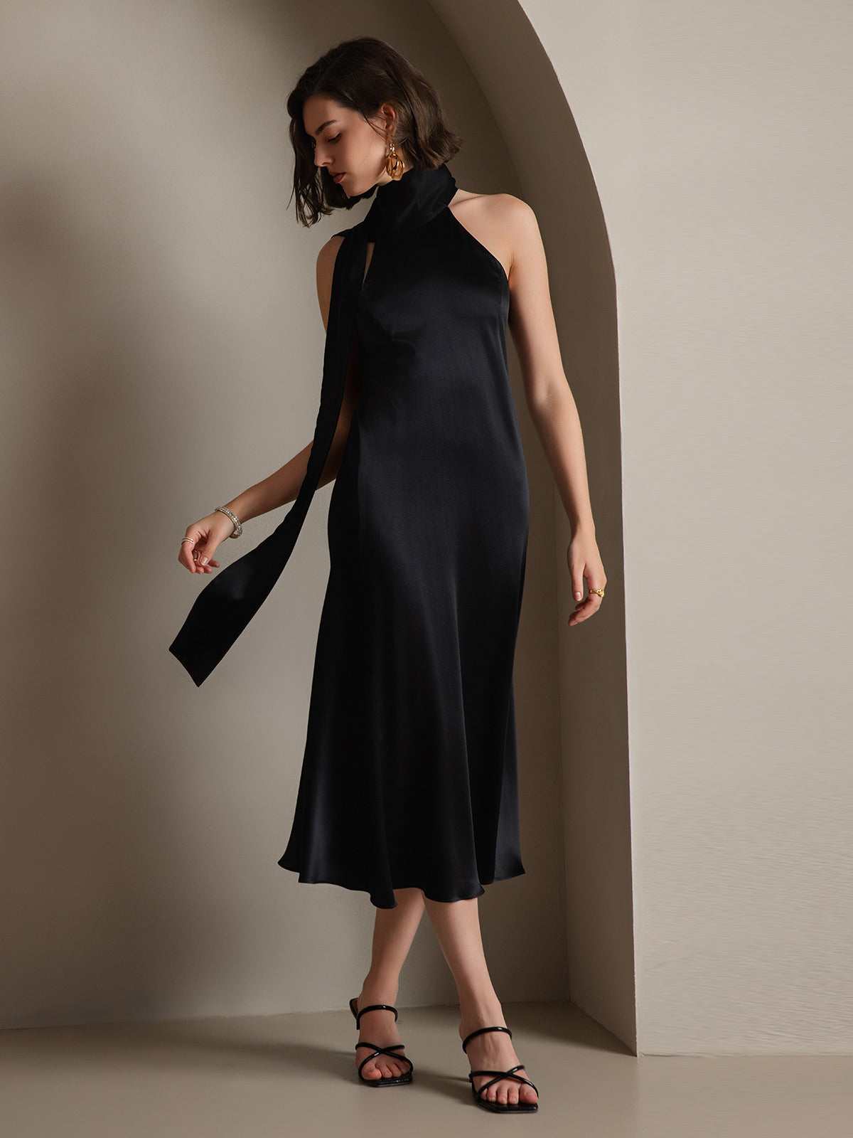Poised in Silk Pearl