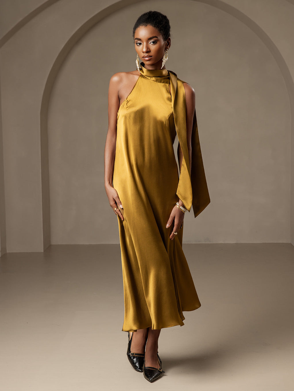 Poised in Silk Pearl