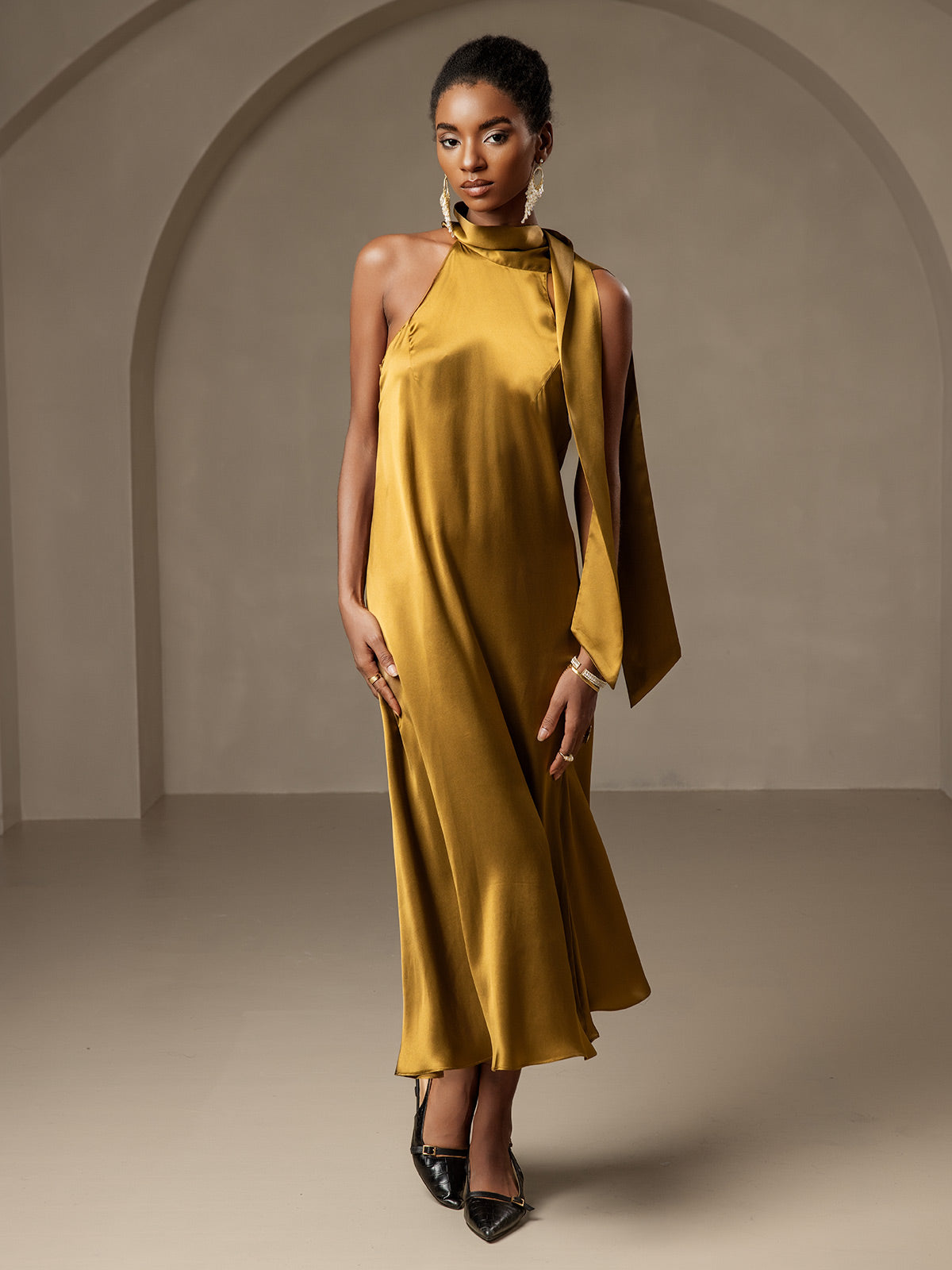 Poised in Silk Pearl