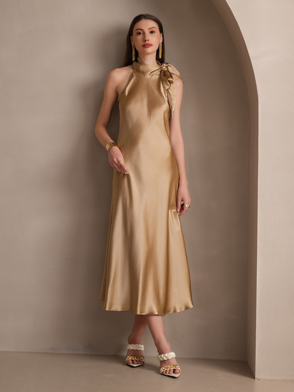 Poised in Silk Pearl
