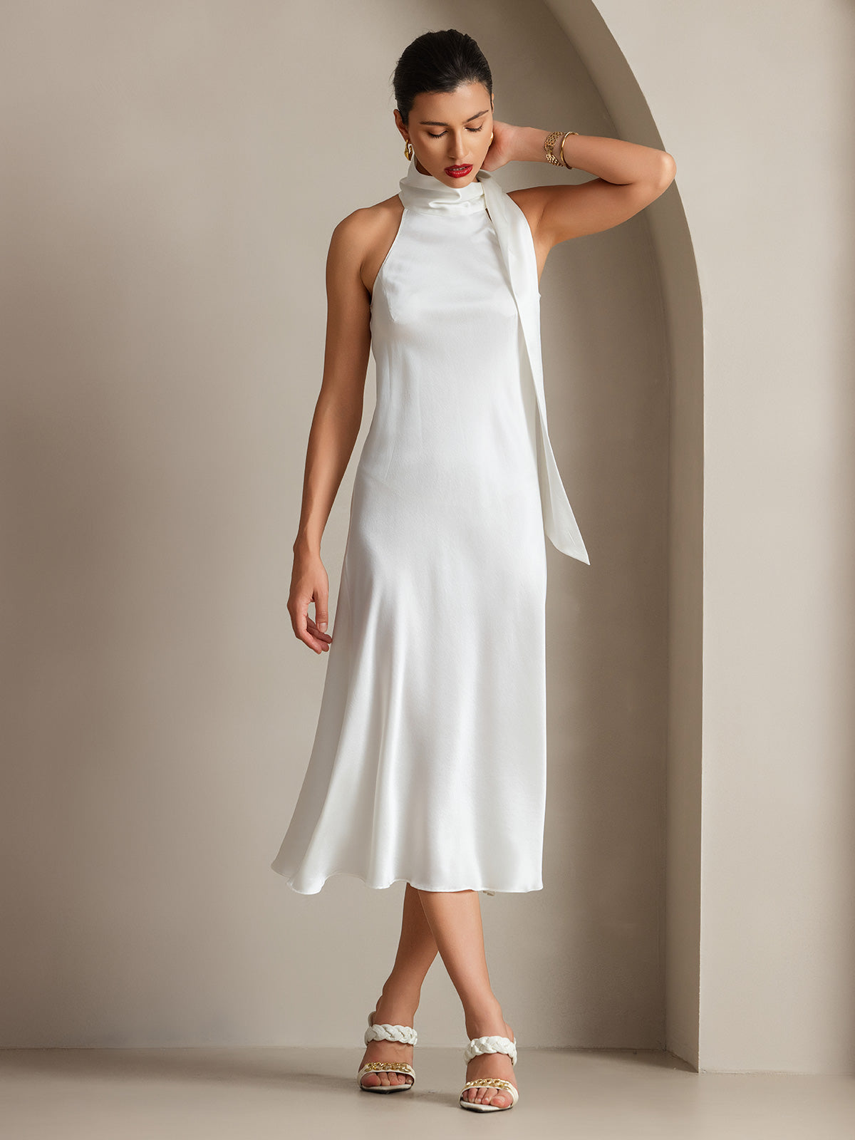 Poised in Silk Pearl