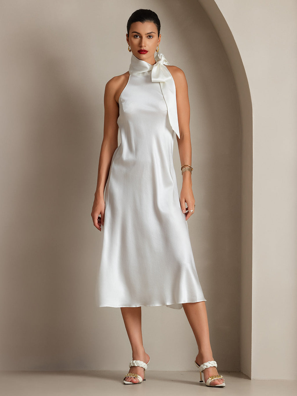 Poised in Silk Pearl