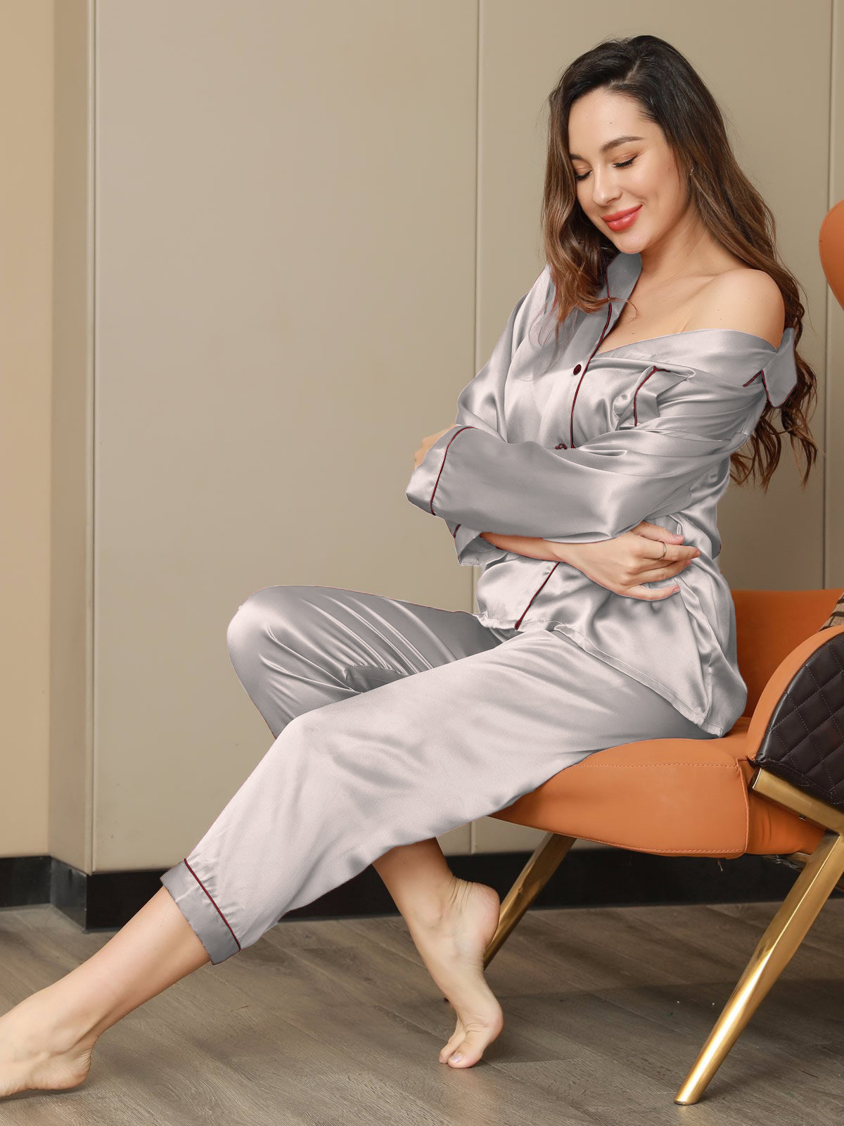 Moonlight Silk Lounge