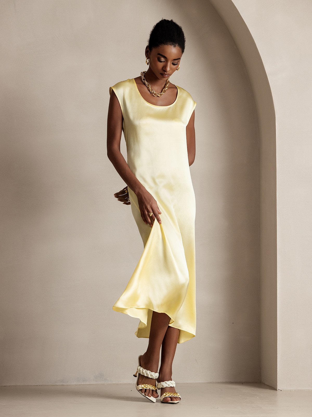 Luminous Silk Flow