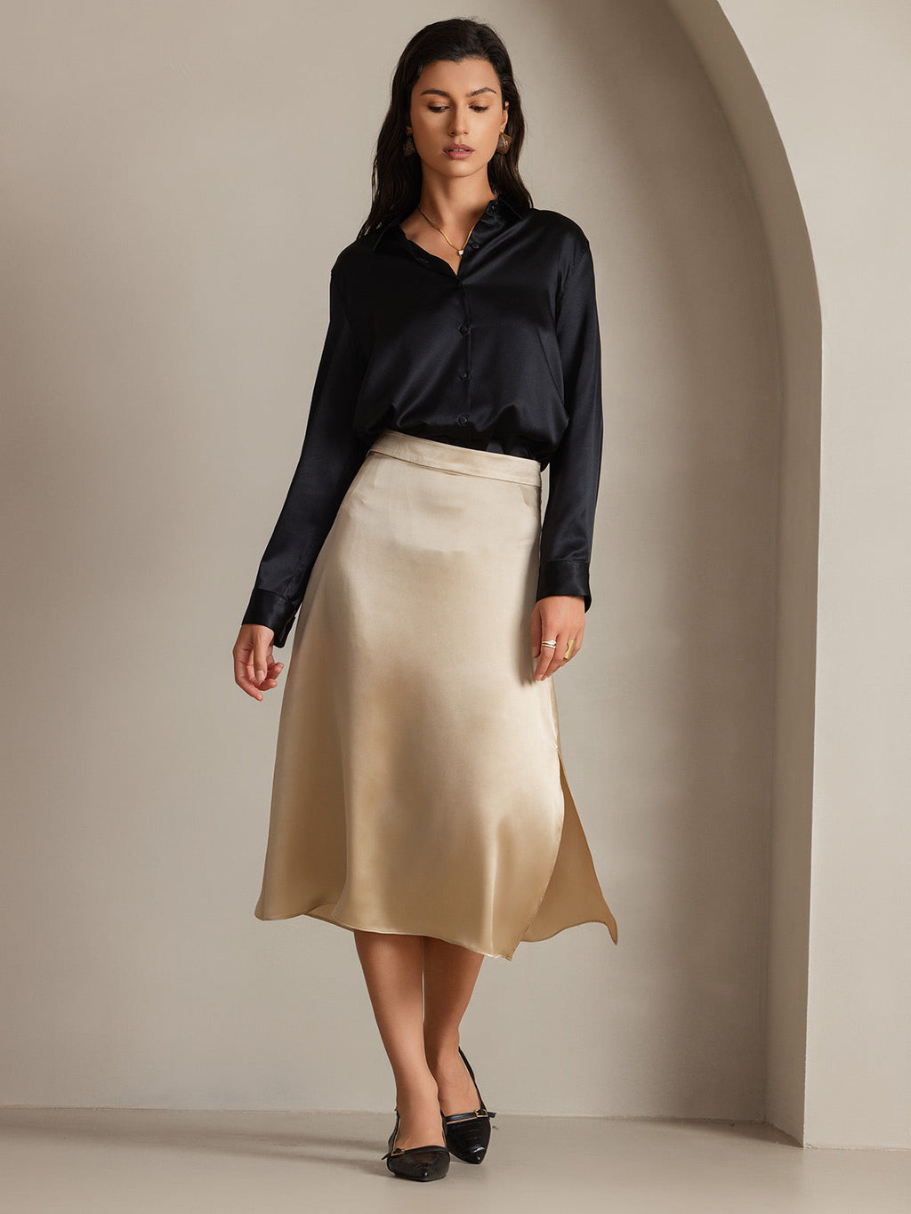 19Momme Silk Long Sleeve Lapel Collar Women's Shirt with Button Up Design