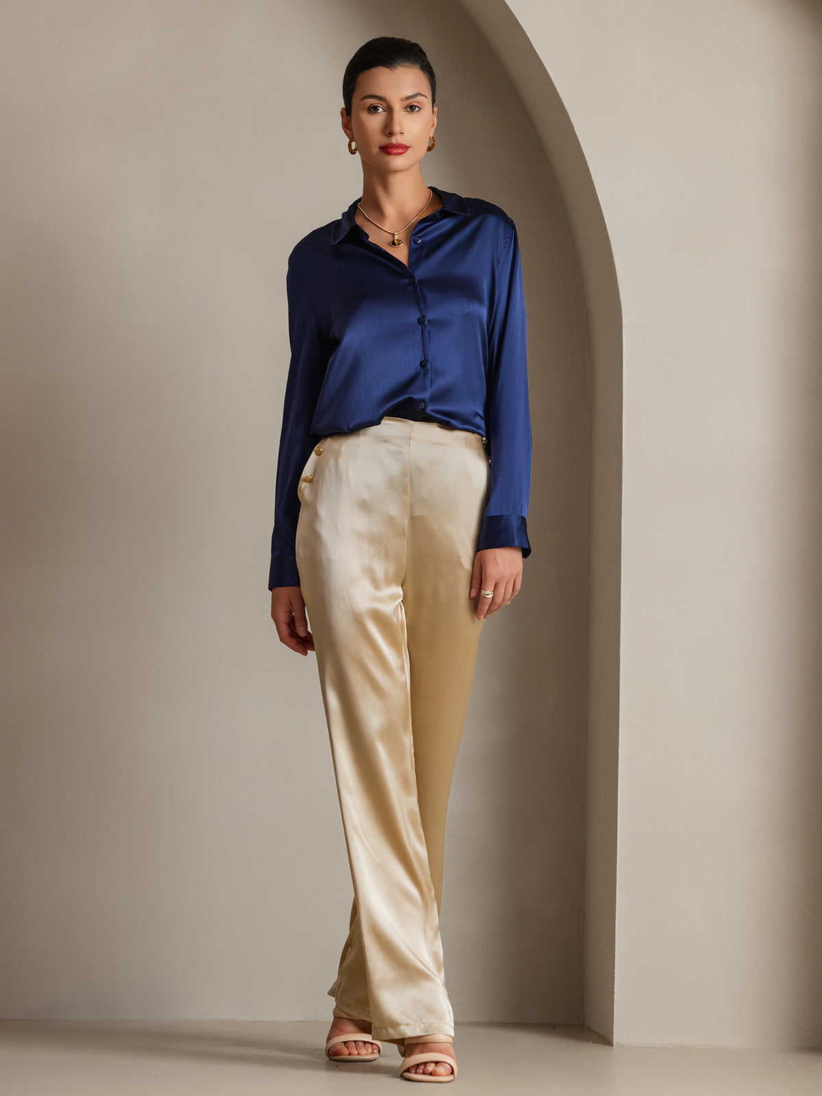 19Momme Silk Long Sleeve Lapel Collar Women's Shirt with Button Up Design