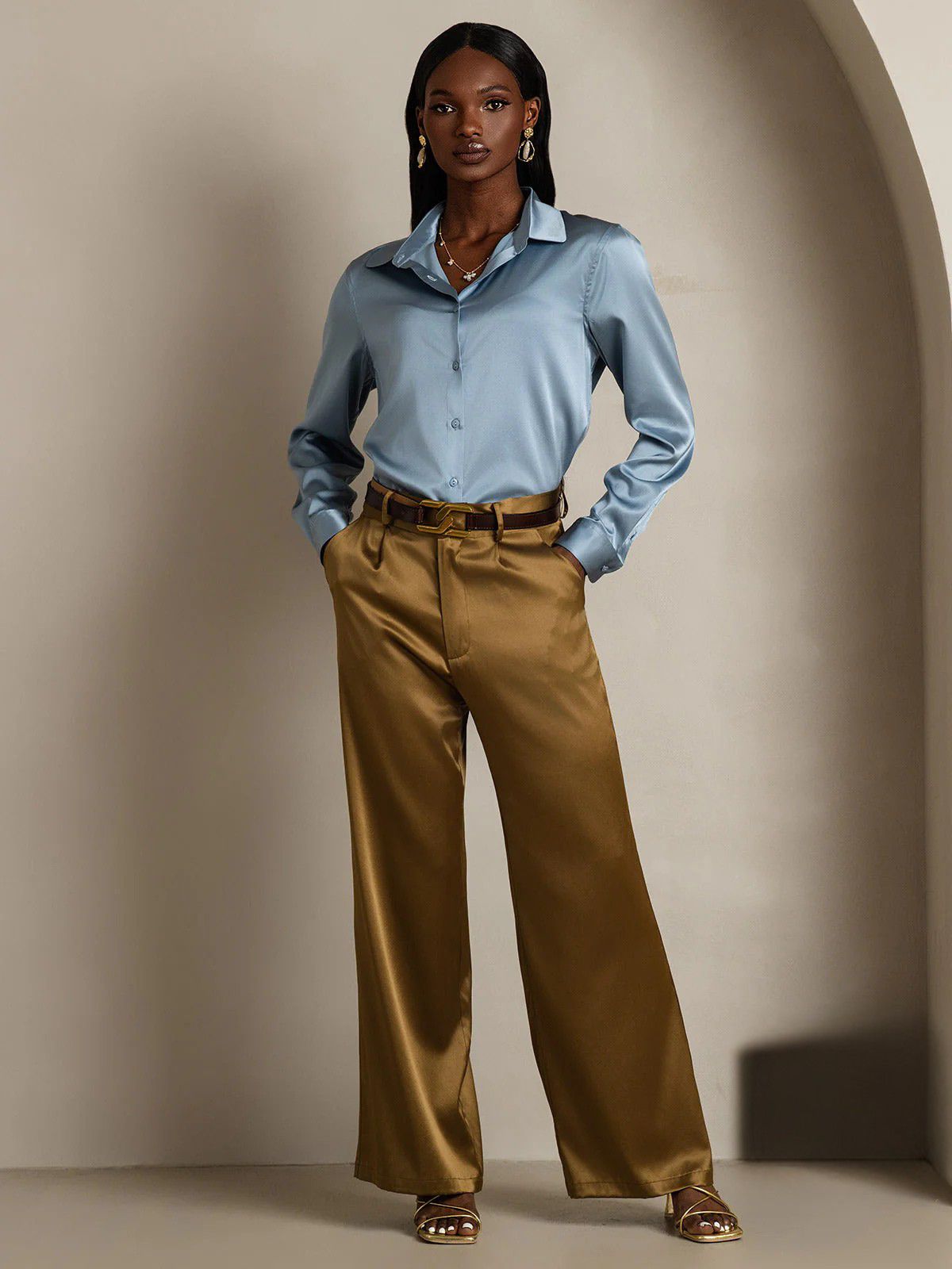 19Momme Silk Long Sleeve Lapel Collar Women's Shirt with Button Up Design